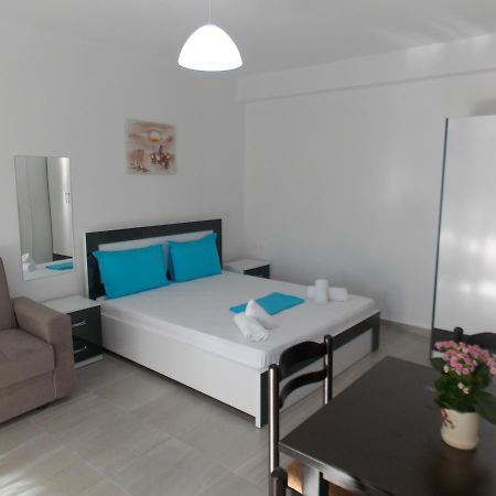 Elvin Apartments Sarandë 外观 照片