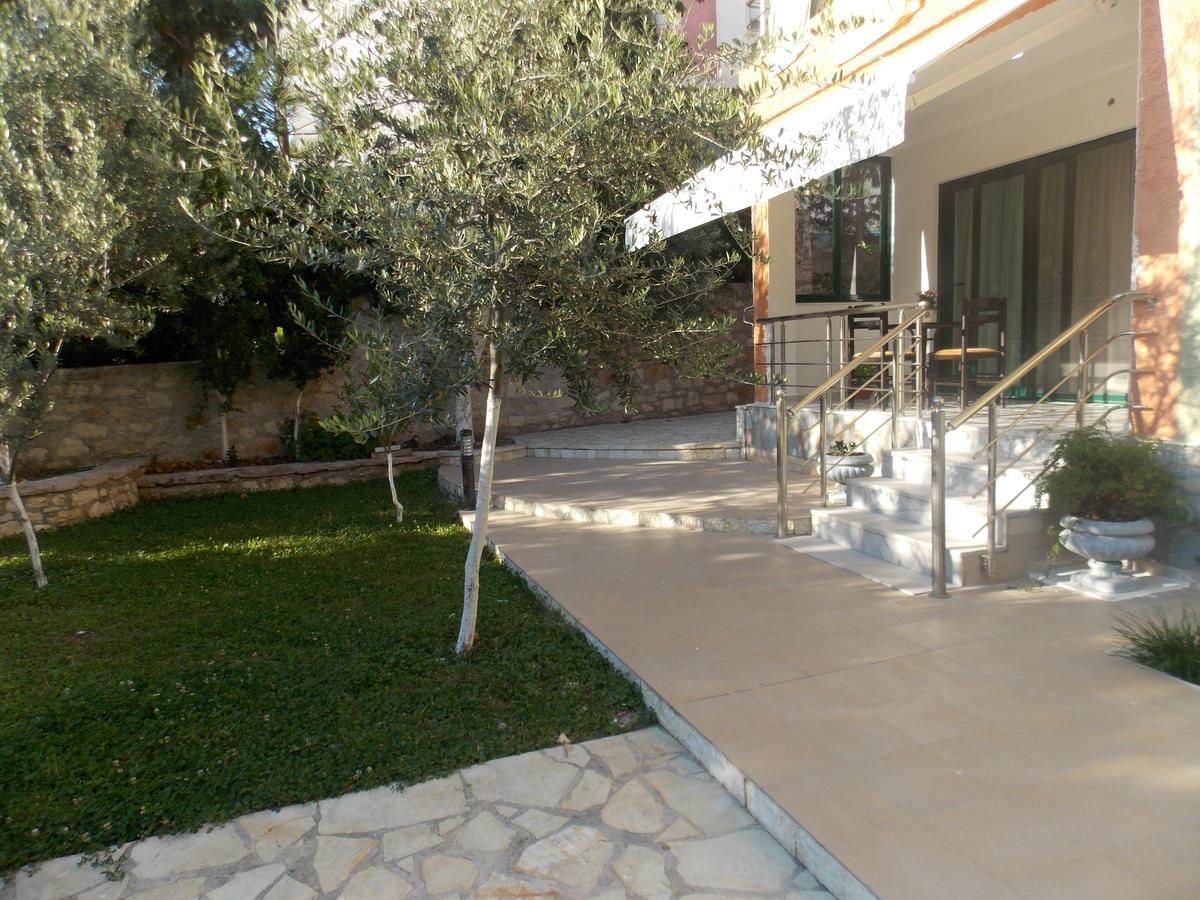 Elvin Apartments Sarandë 外观 照片